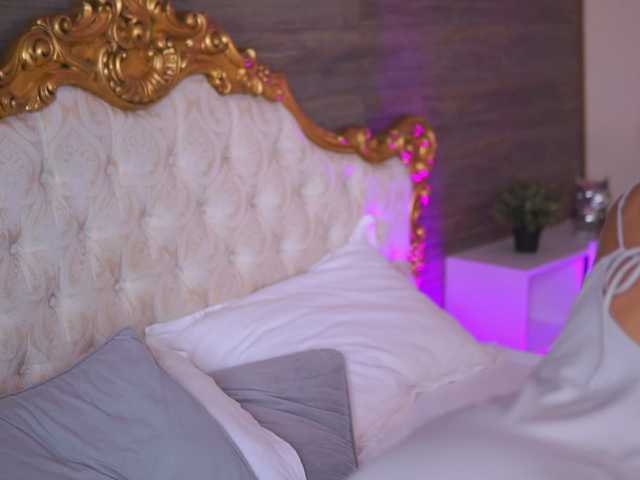  KiaraMoreno chat room
