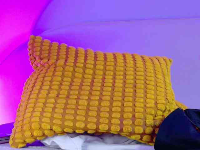 OnlySahory11 webcam
