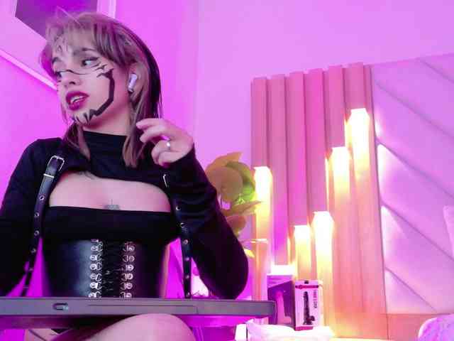 OnlySahory11 webcam