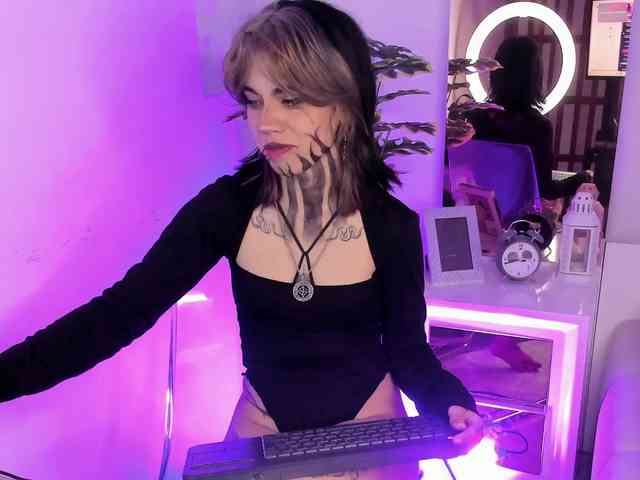 OnlySahory11 webcam