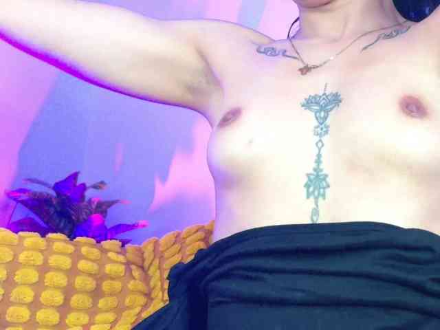 OnlySahory11 webcam