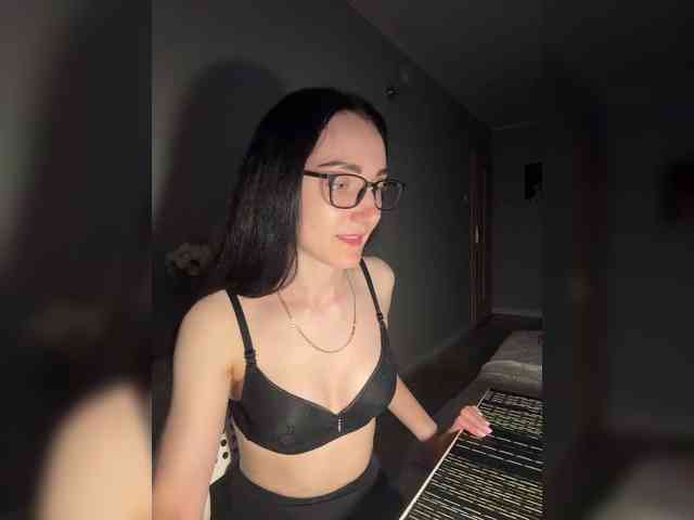 Adelina-a webcam