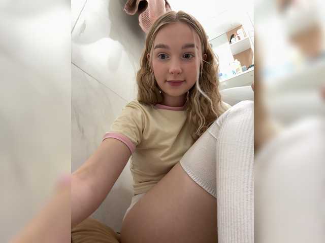 go to chat with MimiMila