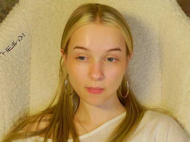 MimiMashka webcam