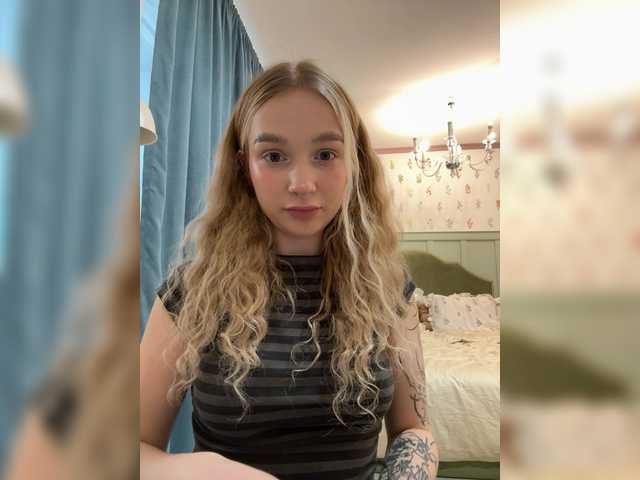 MeowMia's BongaCams show and profile