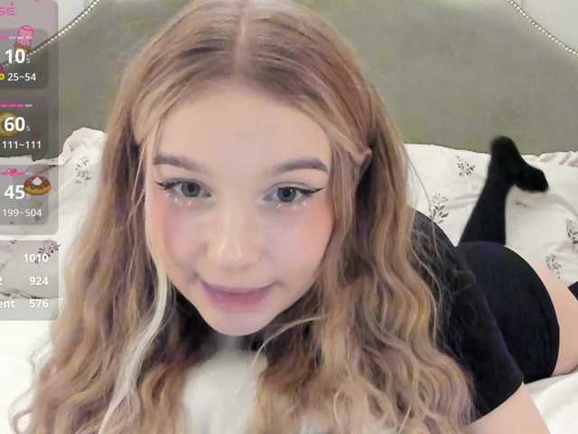 MeowMia's BongaCams show and profile