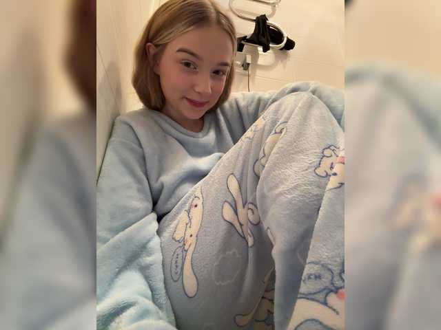 go to chat with MimiMila