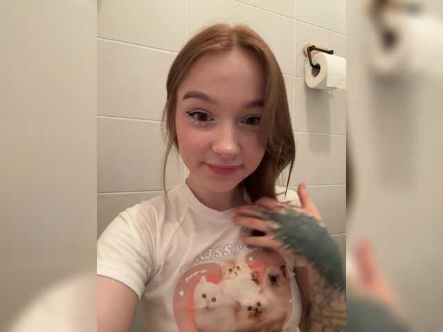 MeowMia's BongaCams show and profile