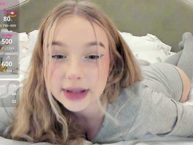 MeowMia's BongaCams show and profile