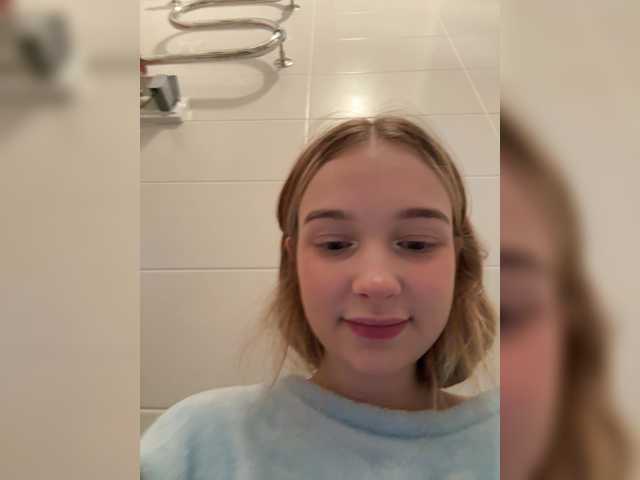 MeowMia's BongaCams profile