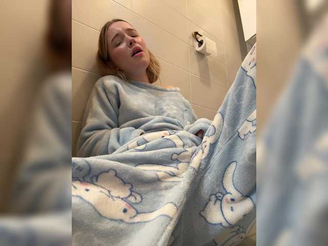 go to chat with MimiMila