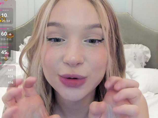 MeowMia's BongaCams show and profile