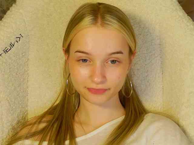 MimiMashka webcam