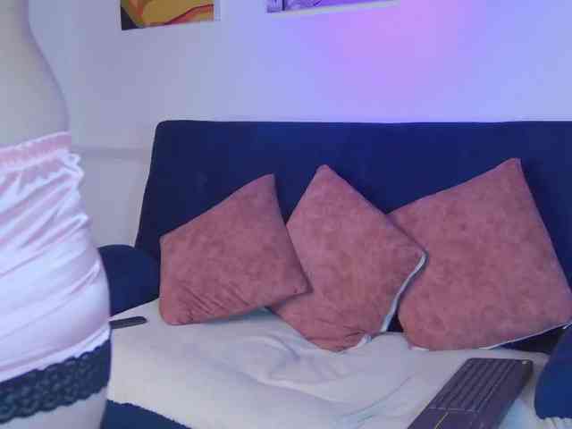 Gemma-velvet webcam