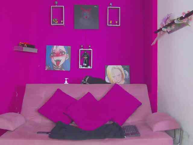 Gemma-velvet webcam