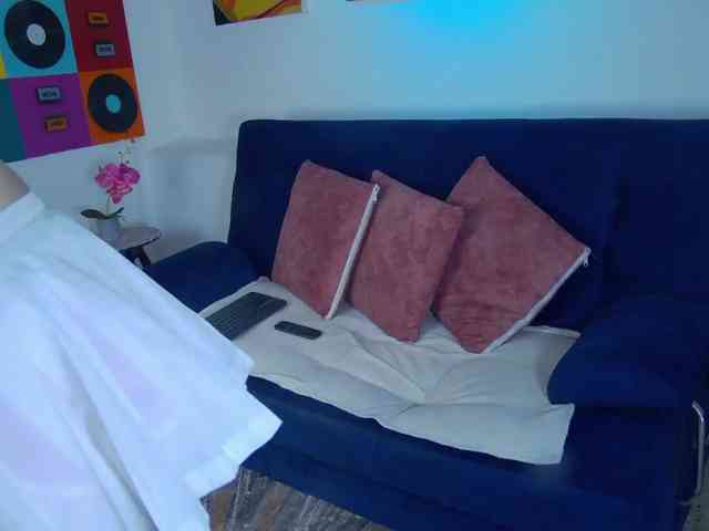 Gemma-velvet webcam