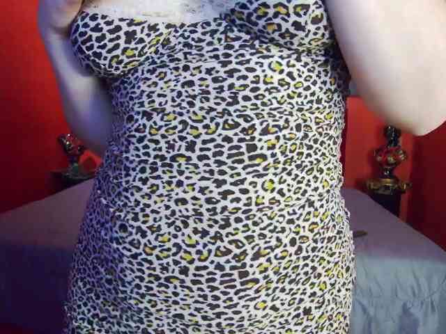 Gemma-velvet webcam