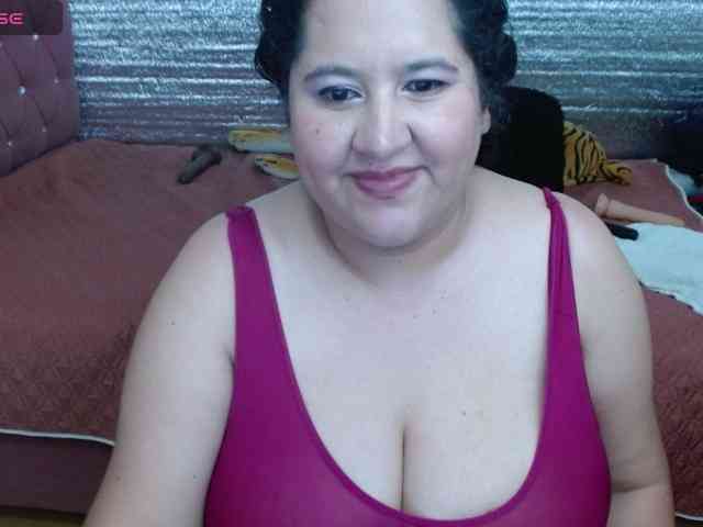 emilynessa emilynessa