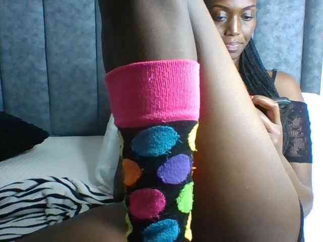 Sexymaya22 webcam