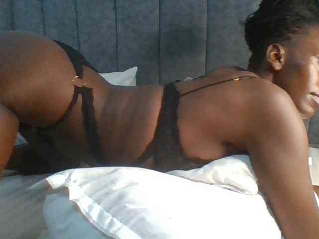 Sexymaya22
