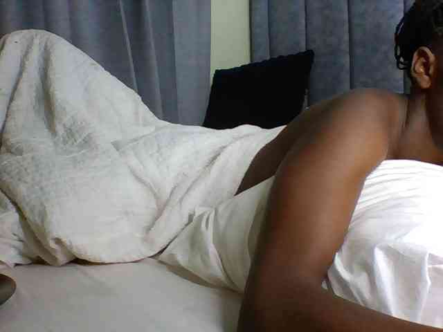 Sexymaya22 webcam