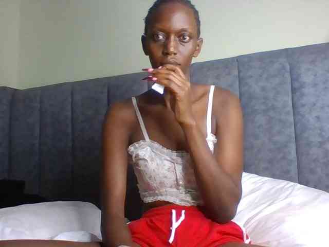 Sexymaya22 webcam