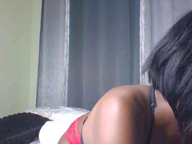 Sexymaya22 webcam
