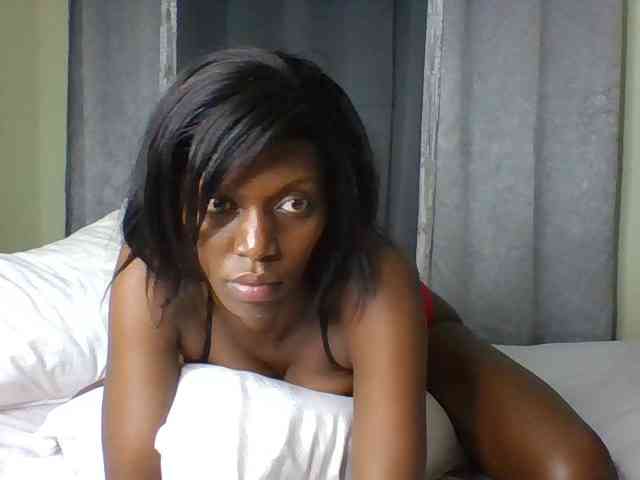 Sexymaya22 webcam