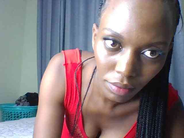 Sexymaya22 webcam