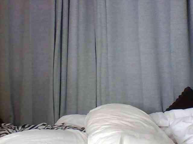 Sexymaya22 webcam