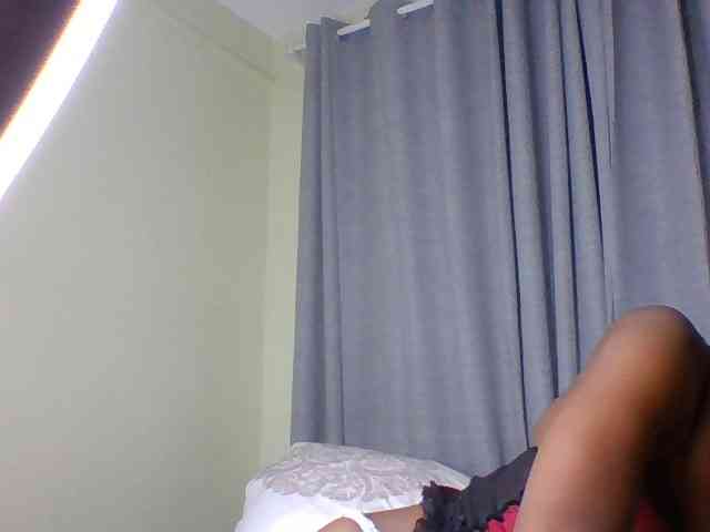 Sexymaya22 webcam