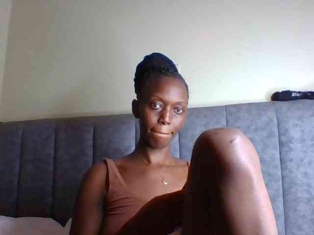 Sexymaya22 webcam
