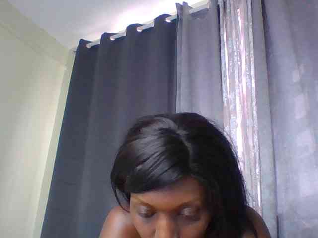Sexymaya22 webcam