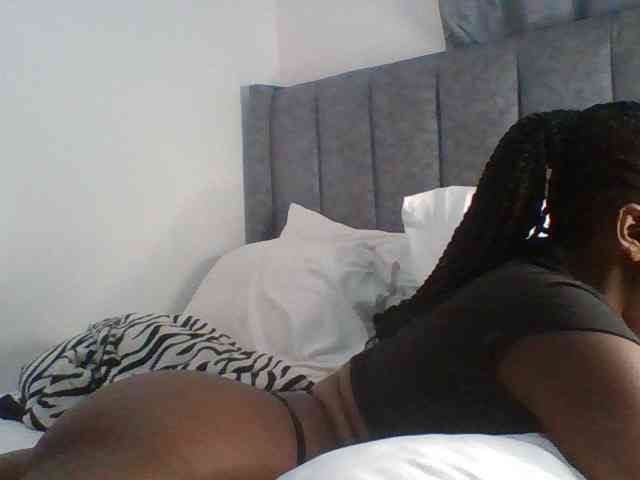 Sexymaya22 bongacams