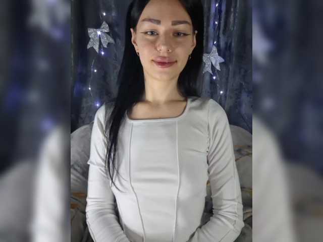 Kelseyy's BongaCams show and profile