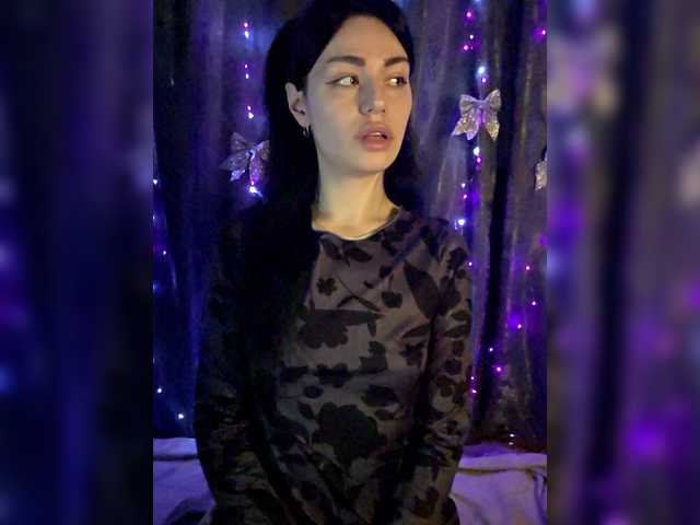 Kelseyy's BongaCams show and profile