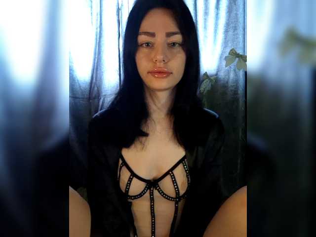 Kelseyy's BongaCams show and profile