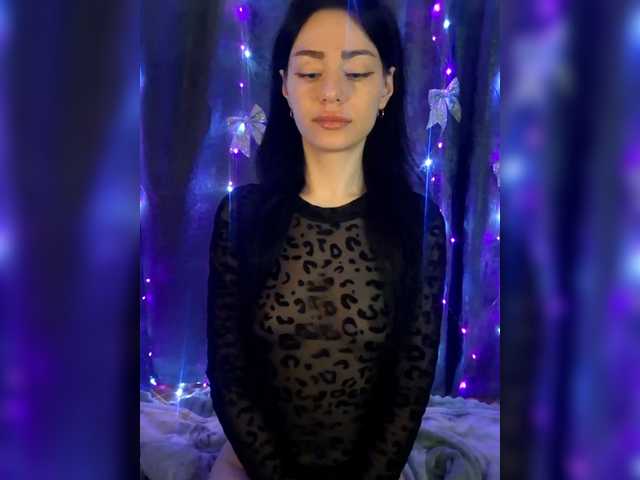 Kelseyy's BongaCams show and profile