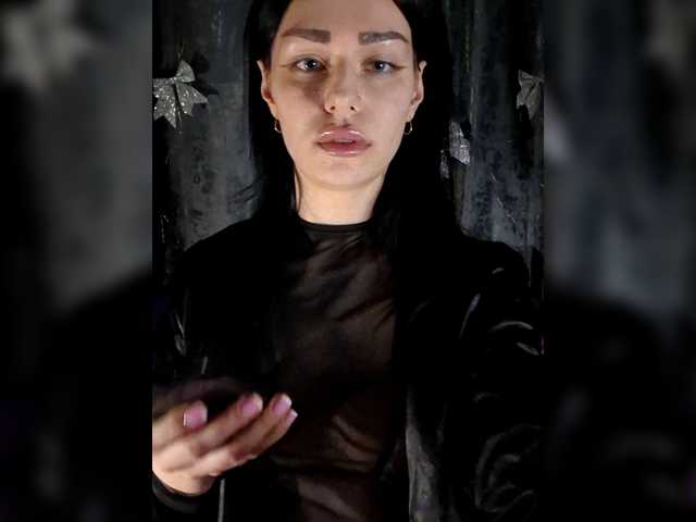 Kelseyy's BongaCams show and profile