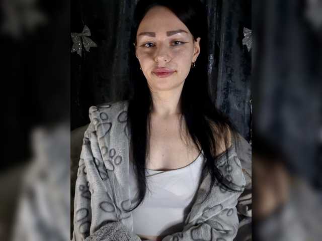 Kelseyy's BongaCams show and profile