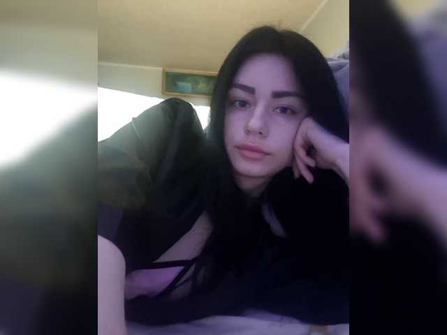 Kelseyy's BongaCams show and profile