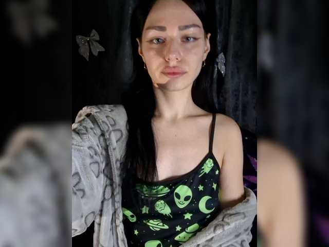 Kelseyy's BongaCams show and profile