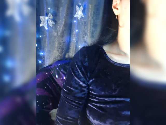 Kelseyy's BongaCams show and profile