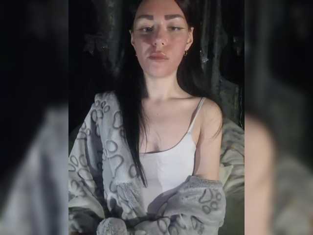 Kelseyy's BongaCams show and profile