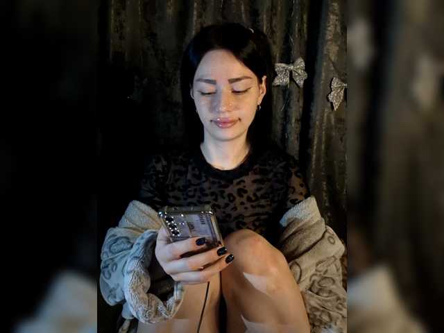 Kelseyy's BongaCams show and profile