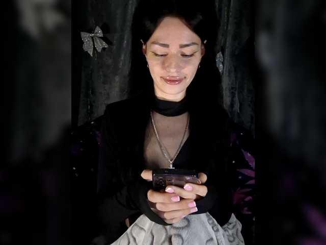 Kelseyy's BongaCams show and profile