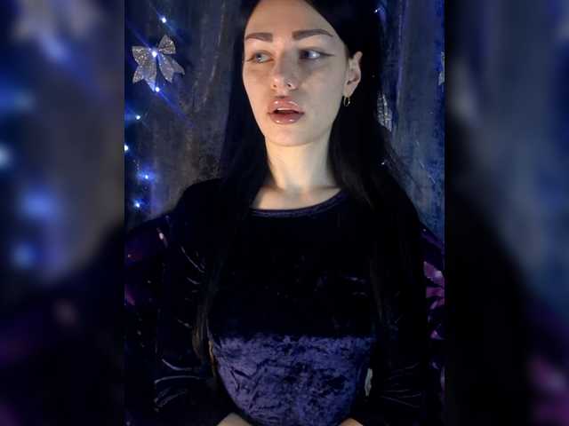 Kelseyy's BongaCams show and profile