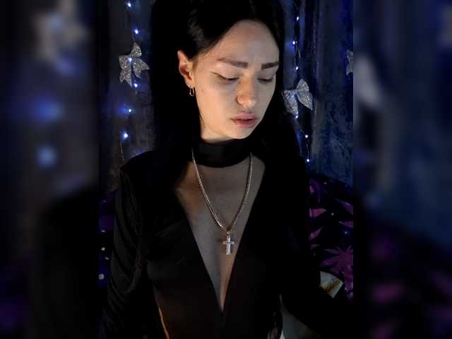 Kelseyy's BongaCams show and profile