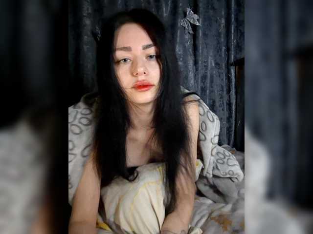 Kelseyy's BongaCams show and profile