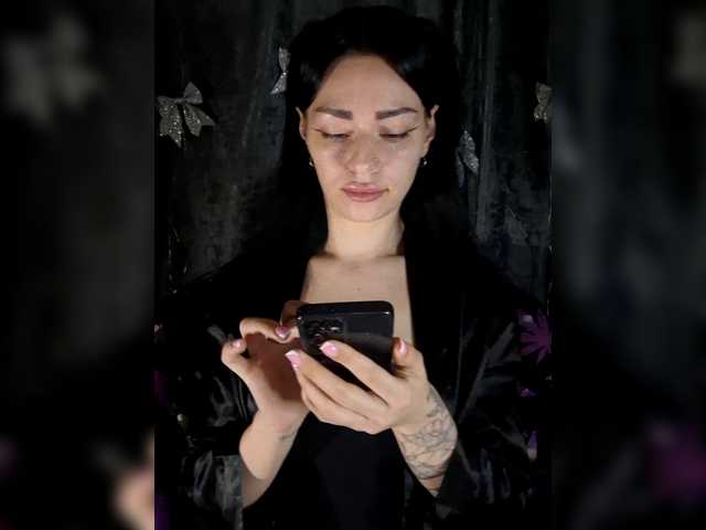 Kelseyy's BongaCams show and profile